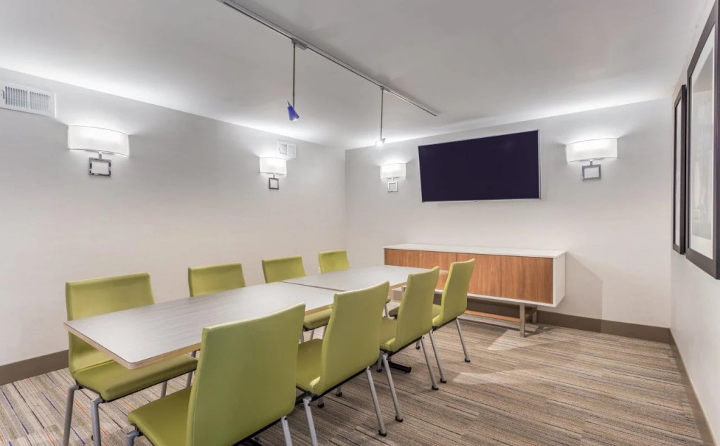 Holiday Inn Express Ramsey-Mahwah by IHG