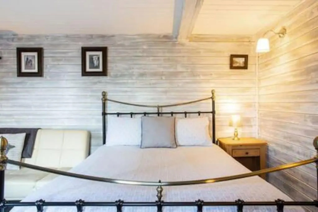 Loughview chalet