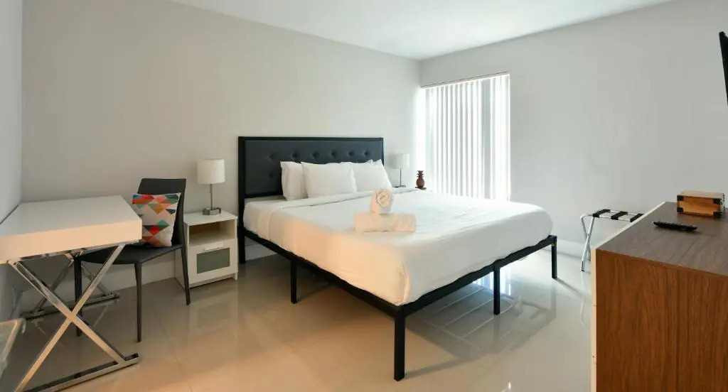 Designer River View Apartments
