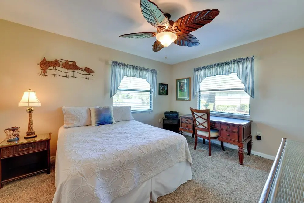 Grill, Lanai and Pool Access Charming Sebring Villa