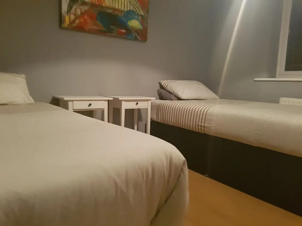 2 Bedroom Apartment With Juliet Balcony