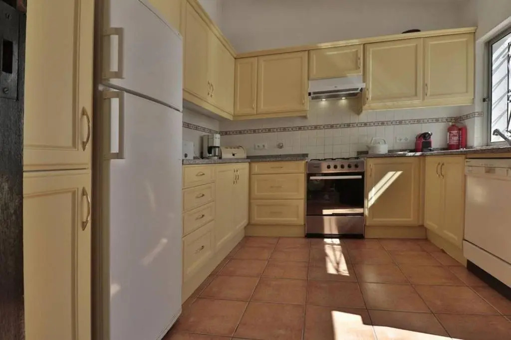 Villa Vale Do Lobo 626 3 Bedrooms Private Pool Short Walk To The Praca