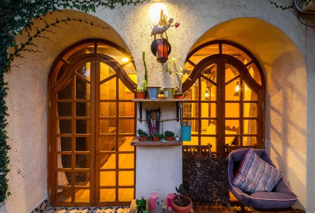 SaffronStays Birdsong - 3BR pet-friendly villa with lawns, treetop terraces, gazebo dining & tennis court