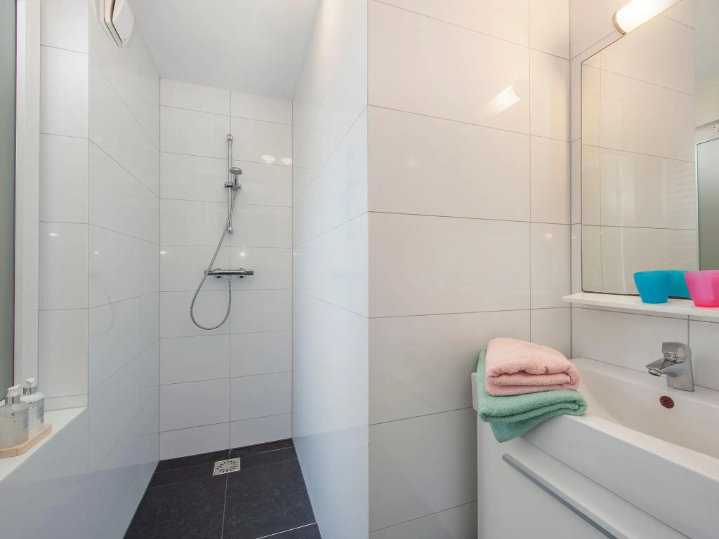 Villa in Arcen With Shower & Garden