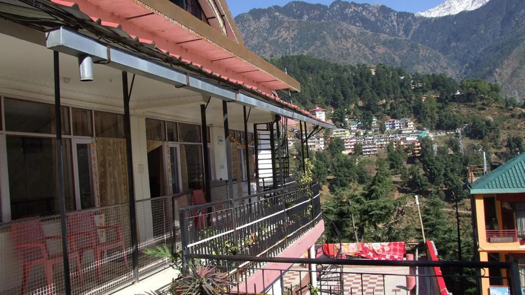 Hotel Ekant Lodge - Budget Hotel In Mcleodganj