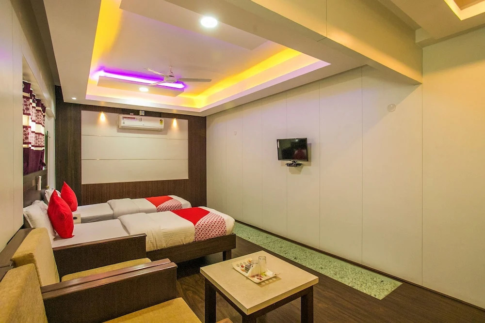 OYO Flagship 17018 Malnad Residency