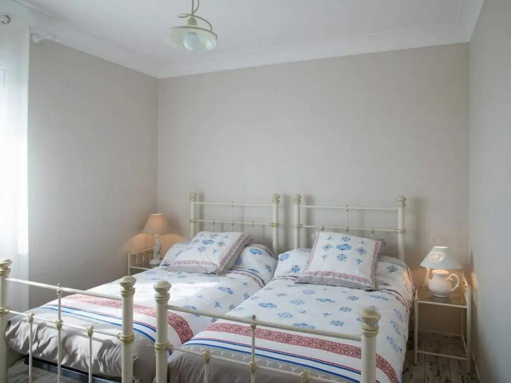 Maison rénovée avec grand jardin, proche des Sables-dOlonne, 4 chambres, terrasse et Wifi - FR-1-426-187