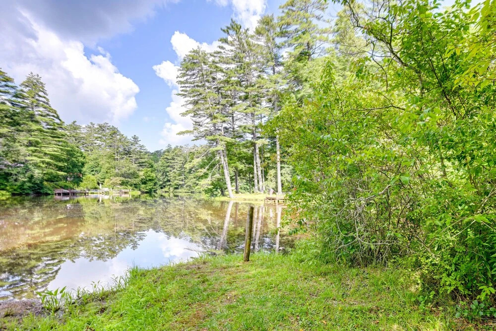 Highlands Vacation Rental - Walk to Mirror Lake!