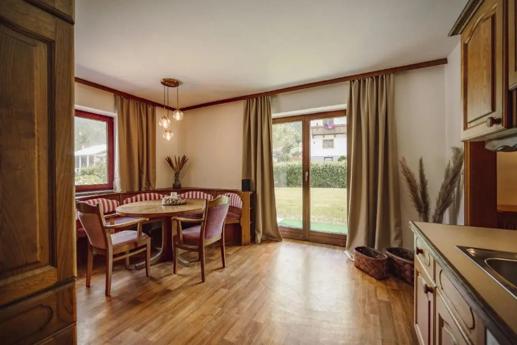 Lerchs Farmhouse 1