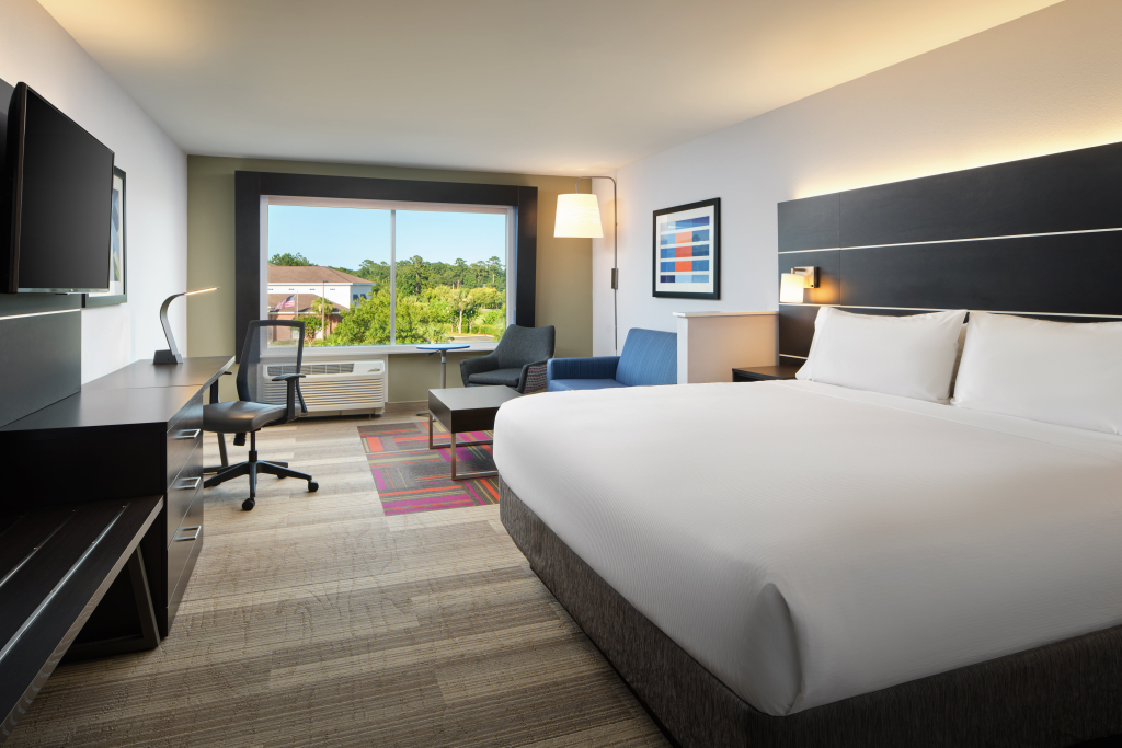 Holiday Inn Express & Suites Brunswick by IHG