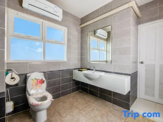 Luxury Pure Modern Pool Villa 5Bed KTV Gym Nr BTS&Central