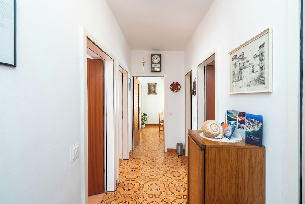 Apartment Luketa