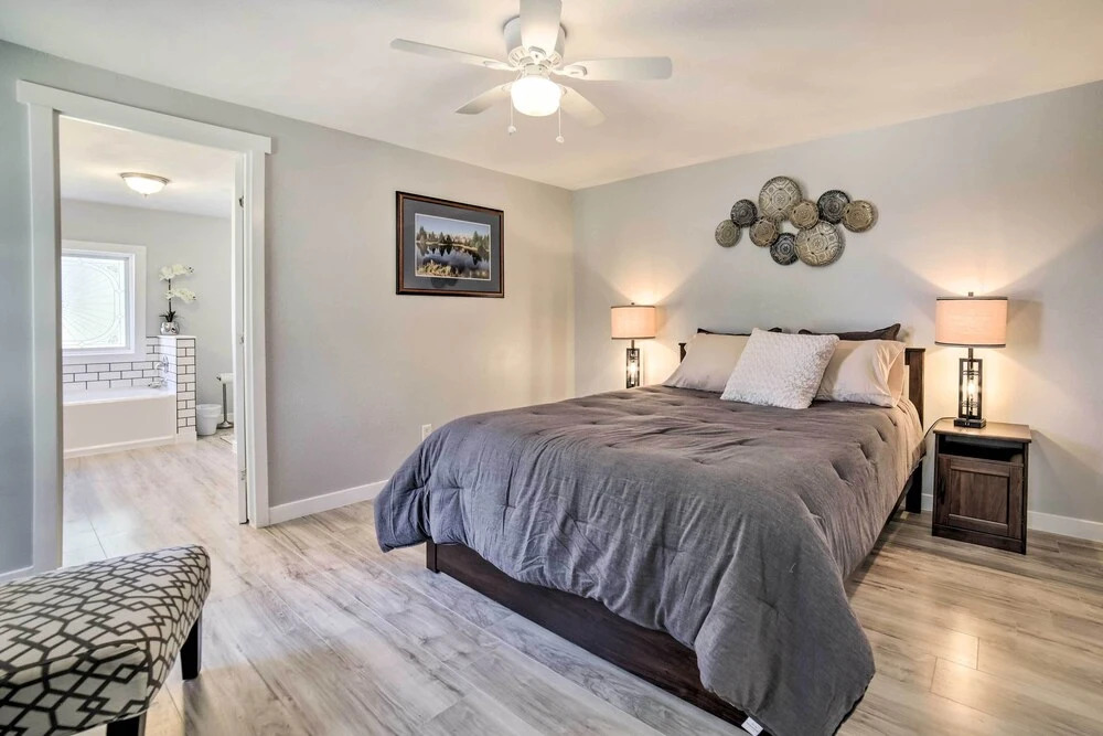 Cozy Ashton Abode w/ Yard - Near Park & Pool!