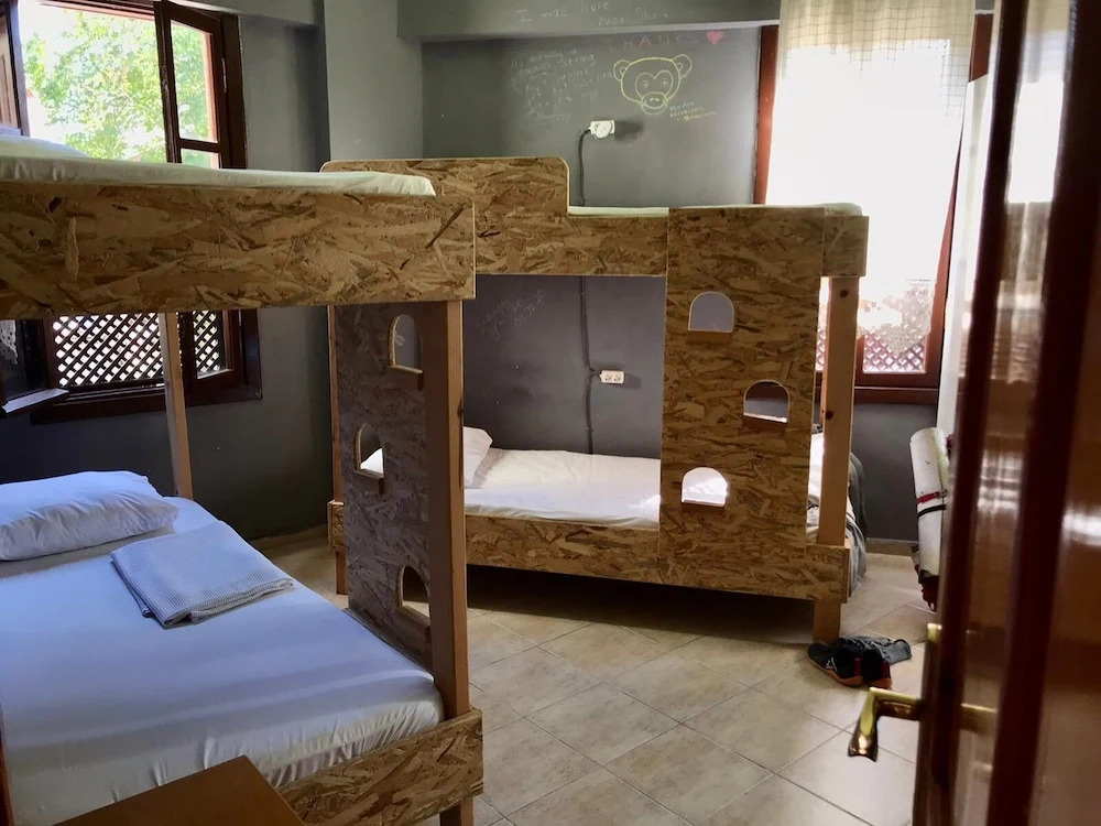 Funky Monkey Hostel & Pub Antalya - Adults Only