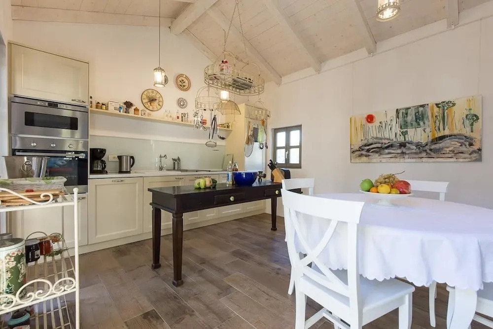 Villa Menta 2 by Villas Guide