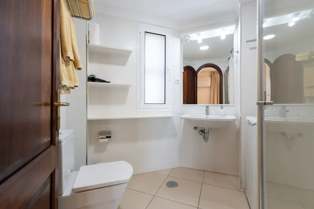Luxury Apartment+Pool P69 Next To the Beach