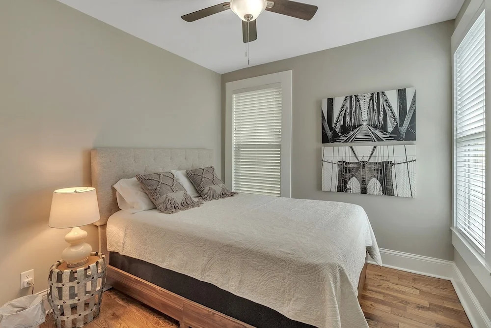 Recently Renovated Home In The Heart Of Bellevue! 2 Bedroom Home by RedAwning