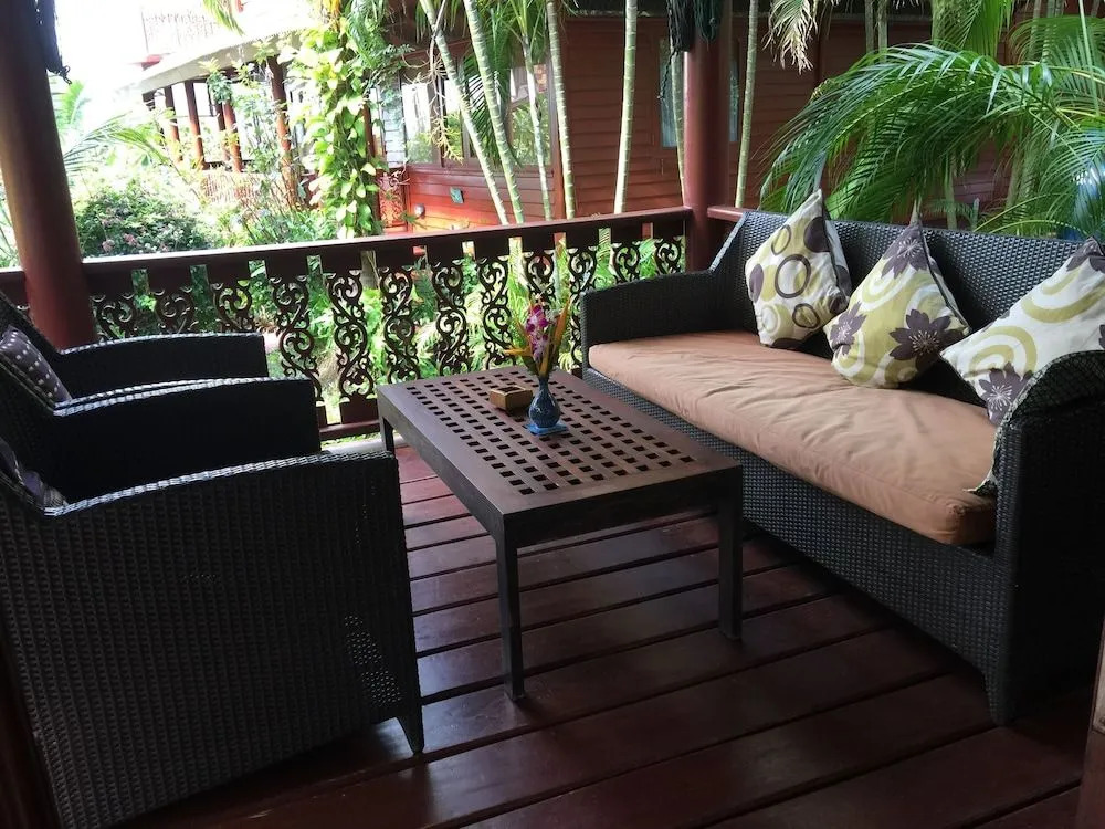 Petchpailin Resort