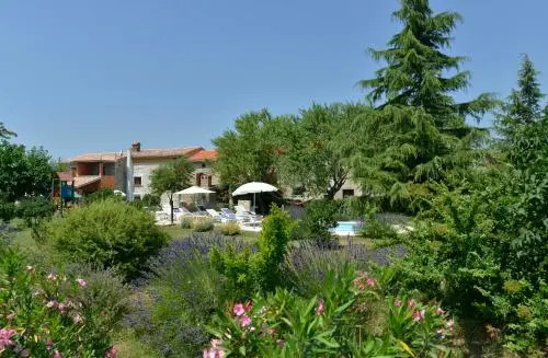 Holiday Home Bozac by Interhome