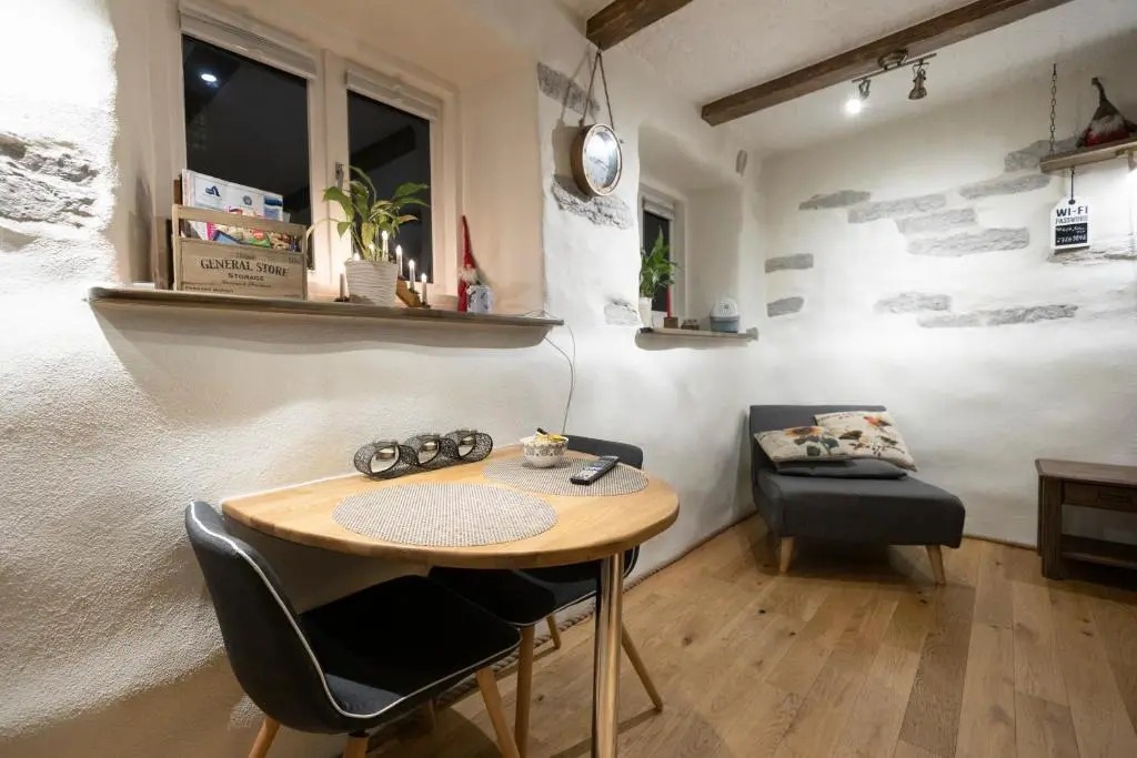 Like Home Apartments Salme 31