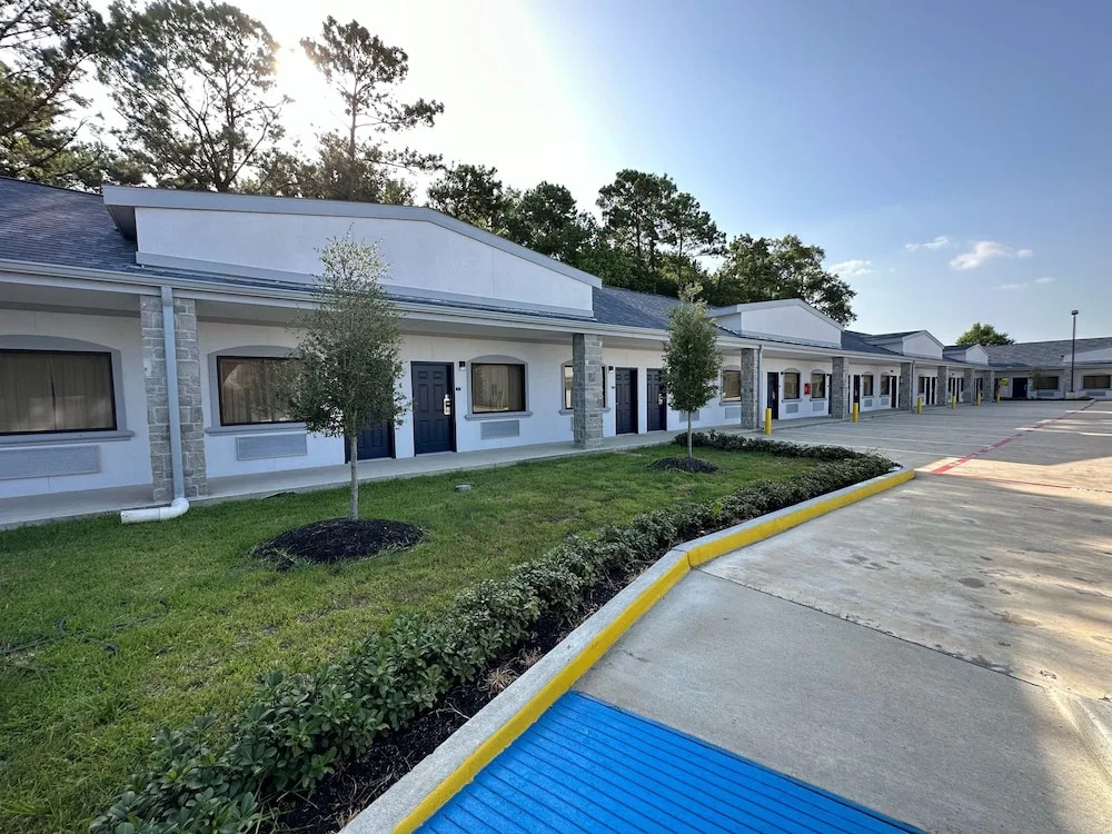 Crosby Travel Lodge and RV Park