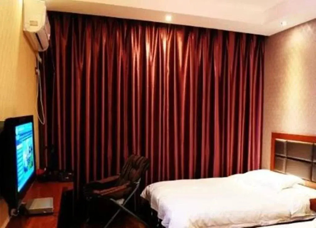 Zhangjiajie 1+2 Business Hotel