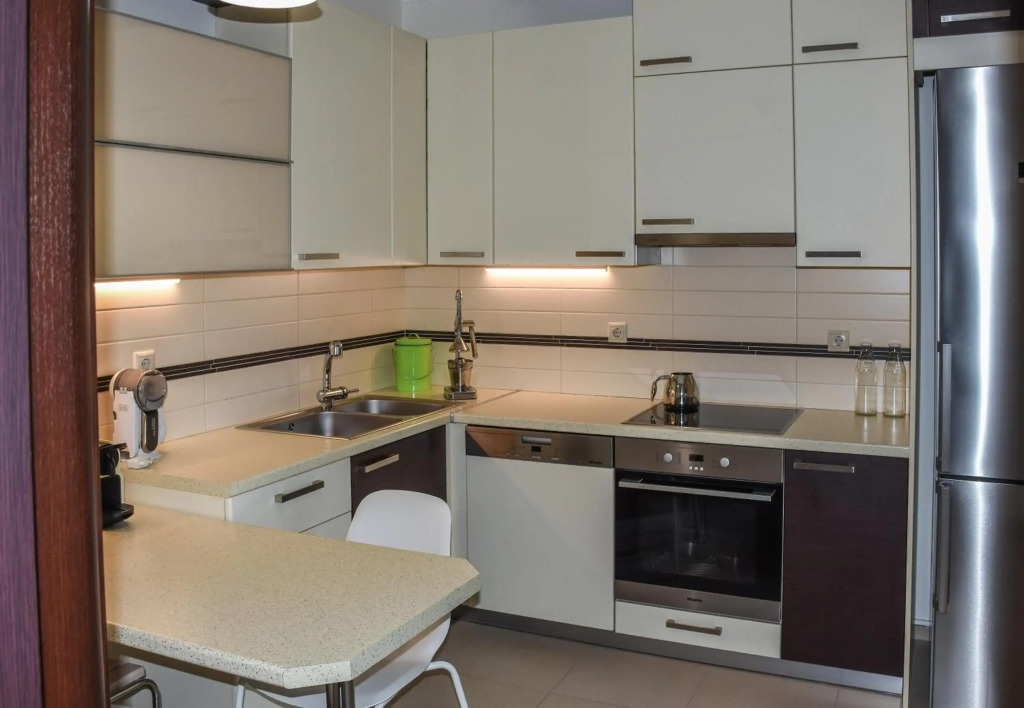 Boutique Penthouse next to Stavros Niarchos Foundation