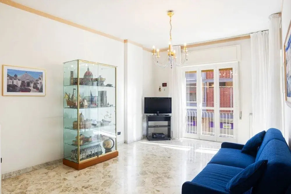 Sellavì casa in centro a Bari