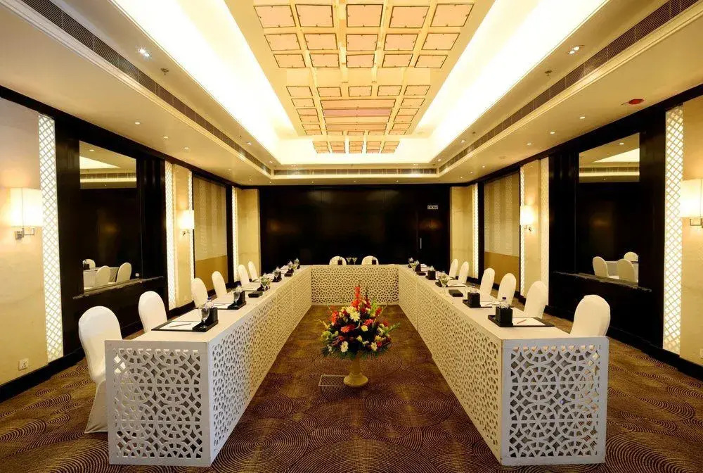 The Gateway Hotel GE Road