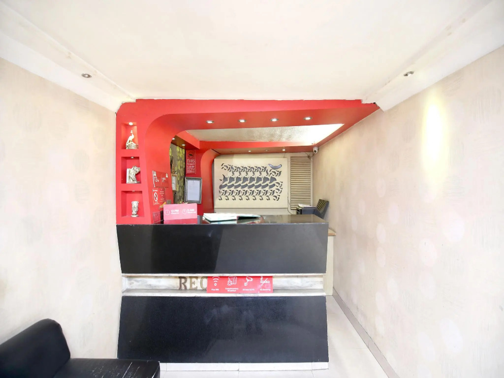 OYO 926 Hotel Nanda