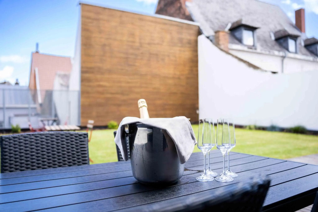 SPA & Garden - Luxury Private Apart' Mons Center