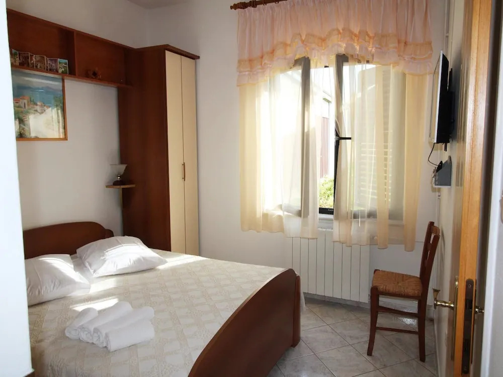 Apartment for two person near the sea and city center