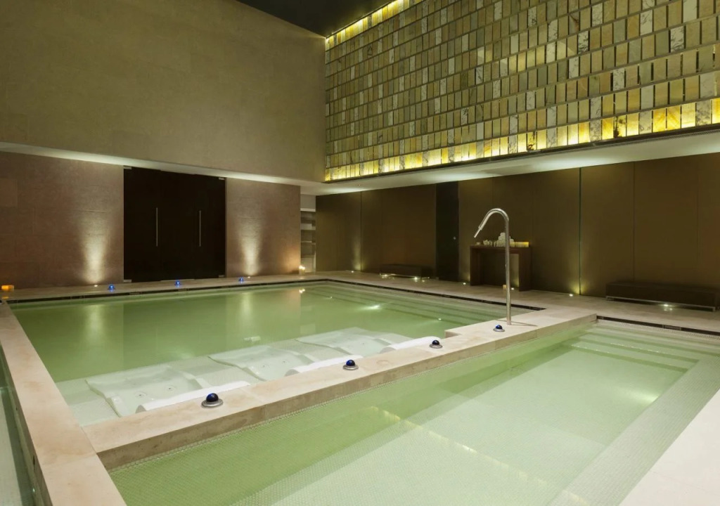 Highxuan Spa Hotel