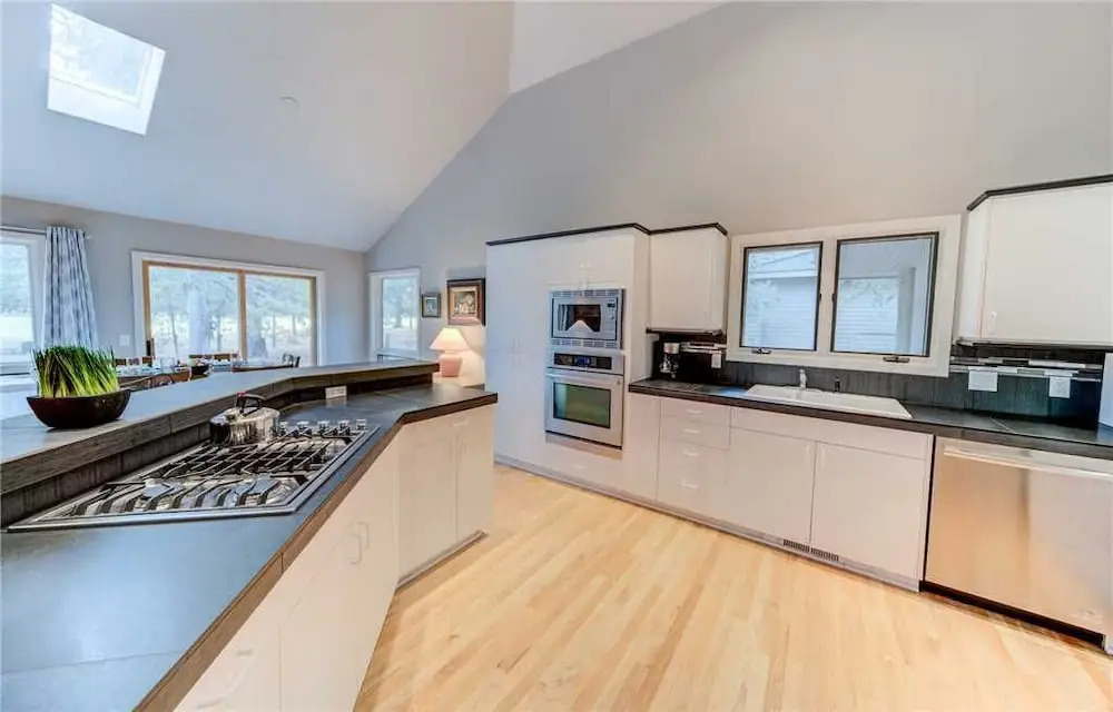 Red Cedar Lane 23