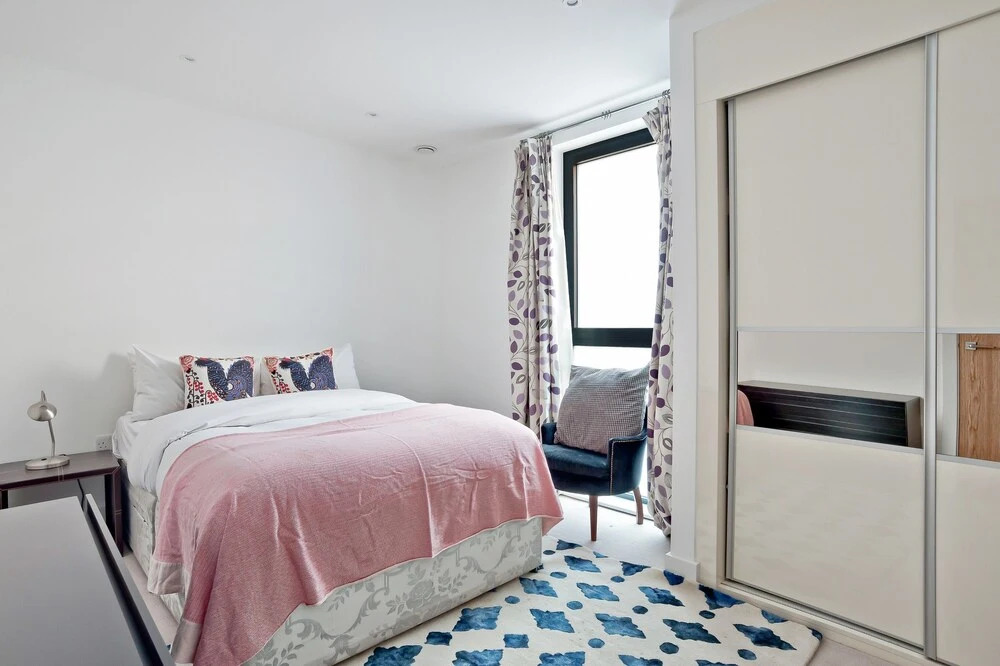 2 Bedroom Maida Vale Apartment With Patio