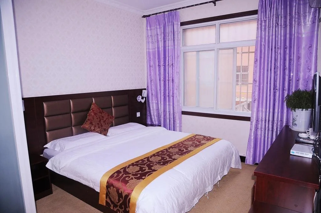 Yingbin Business Hotel