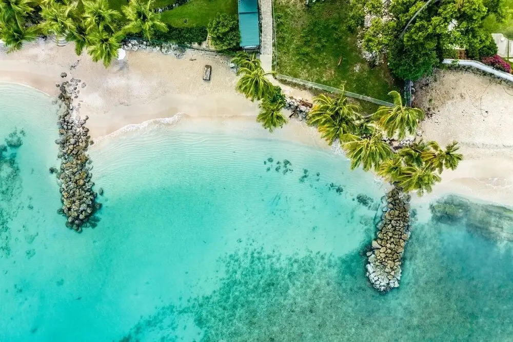 Coral Beach by Blue Sky Luxury
