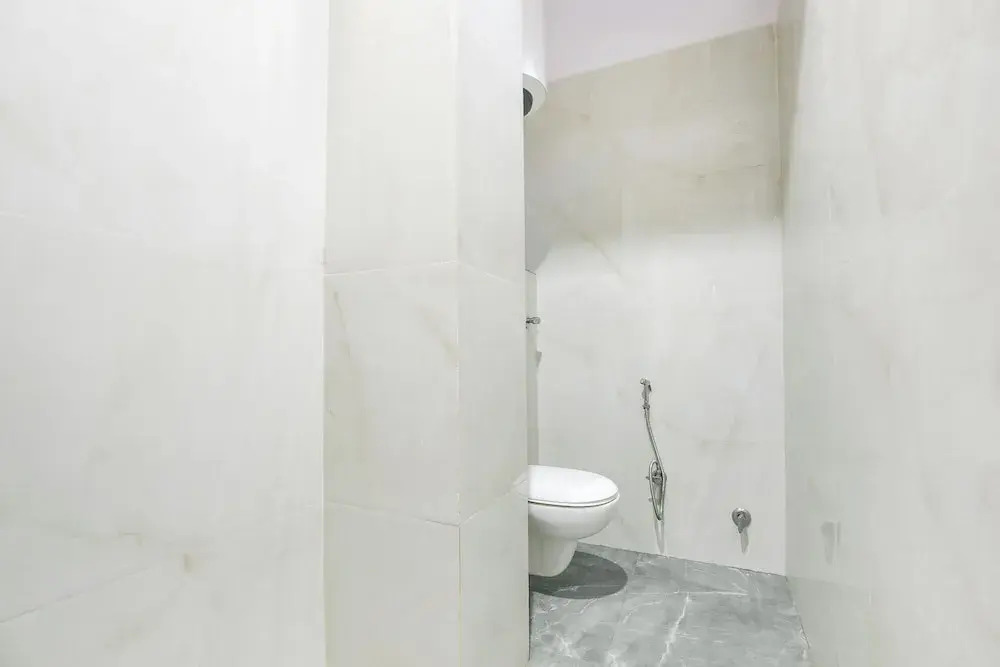 Via Imperial Residency