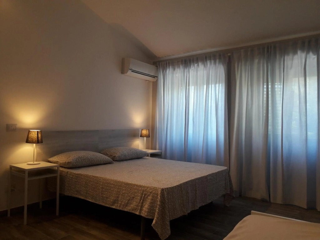 Fontanarossa Airport Sleep and Travel