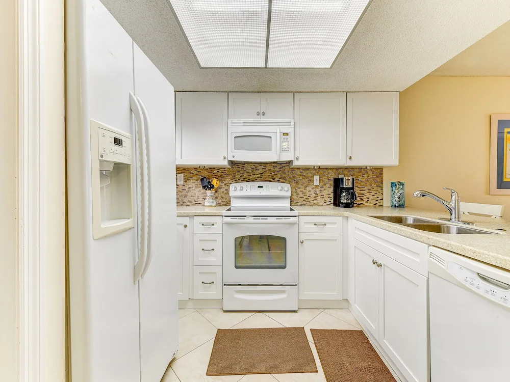 Ocean Village Club O25 Condo
