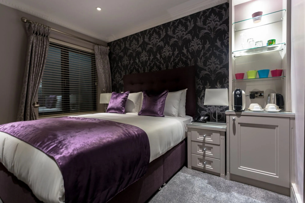 12th Lock Boutique Hotel