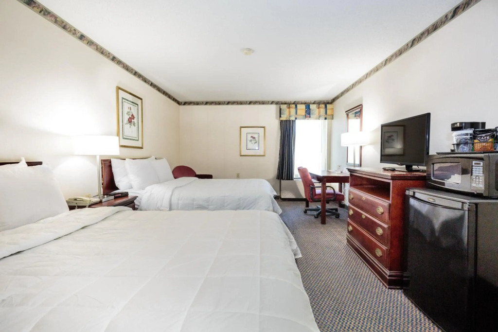 The View Inn & Suites Bethlehem / Allentown / Lehigh Airport