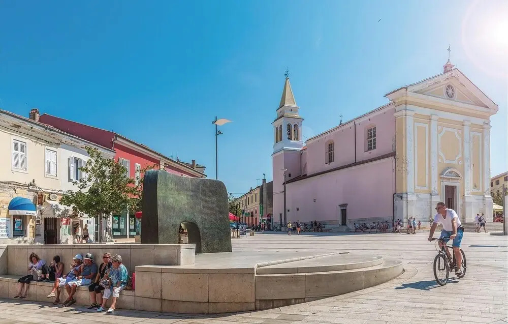 Stunning Apartment in Porec With 1 Bedrooms and Outdoor Swimming Pool