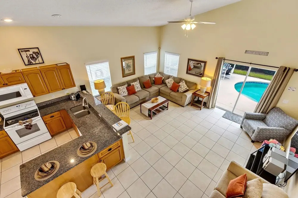 2 Suites, 1 King, 5 beds- Pool, Games Room #810 villa