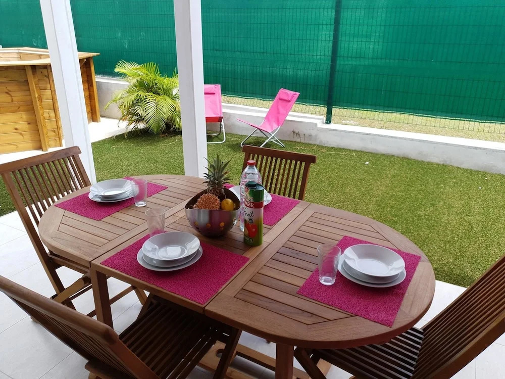 Villa With 3 Bedrooms in Le Moule, With Private Pool, Enclosed Garden and Wifi