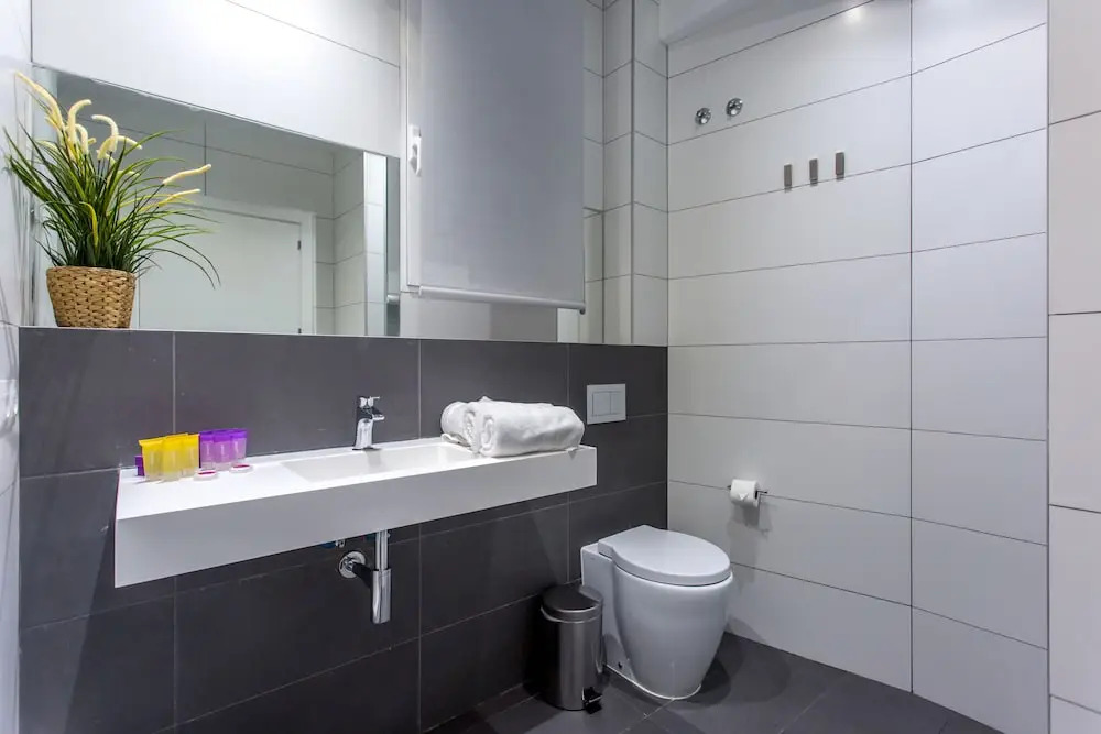 Boutique Creative Rooms