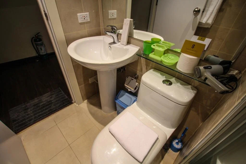 HI HOME At The Knightsbridge Residences