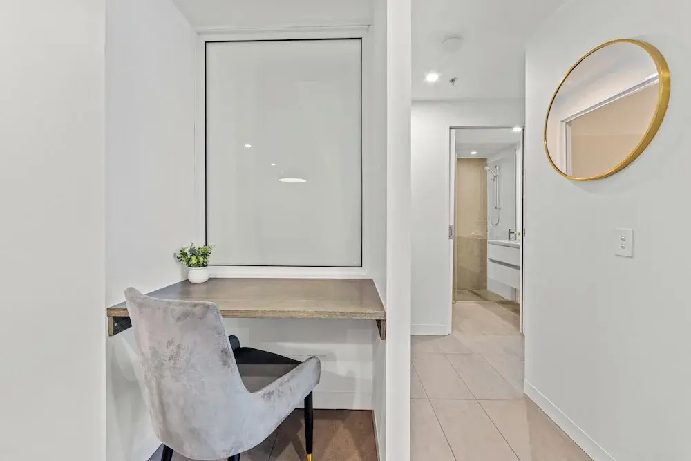 Trafalgar Lane Apartments by CLLIX