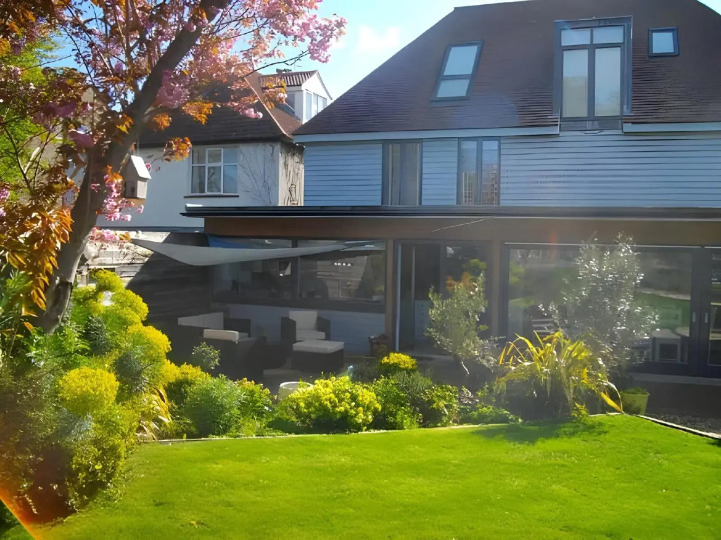 Birch House Bed & Breakfast