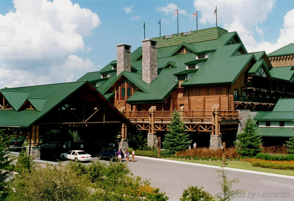 Copper Creek Villas & Cabins at Disney's Wilderness Lodge
